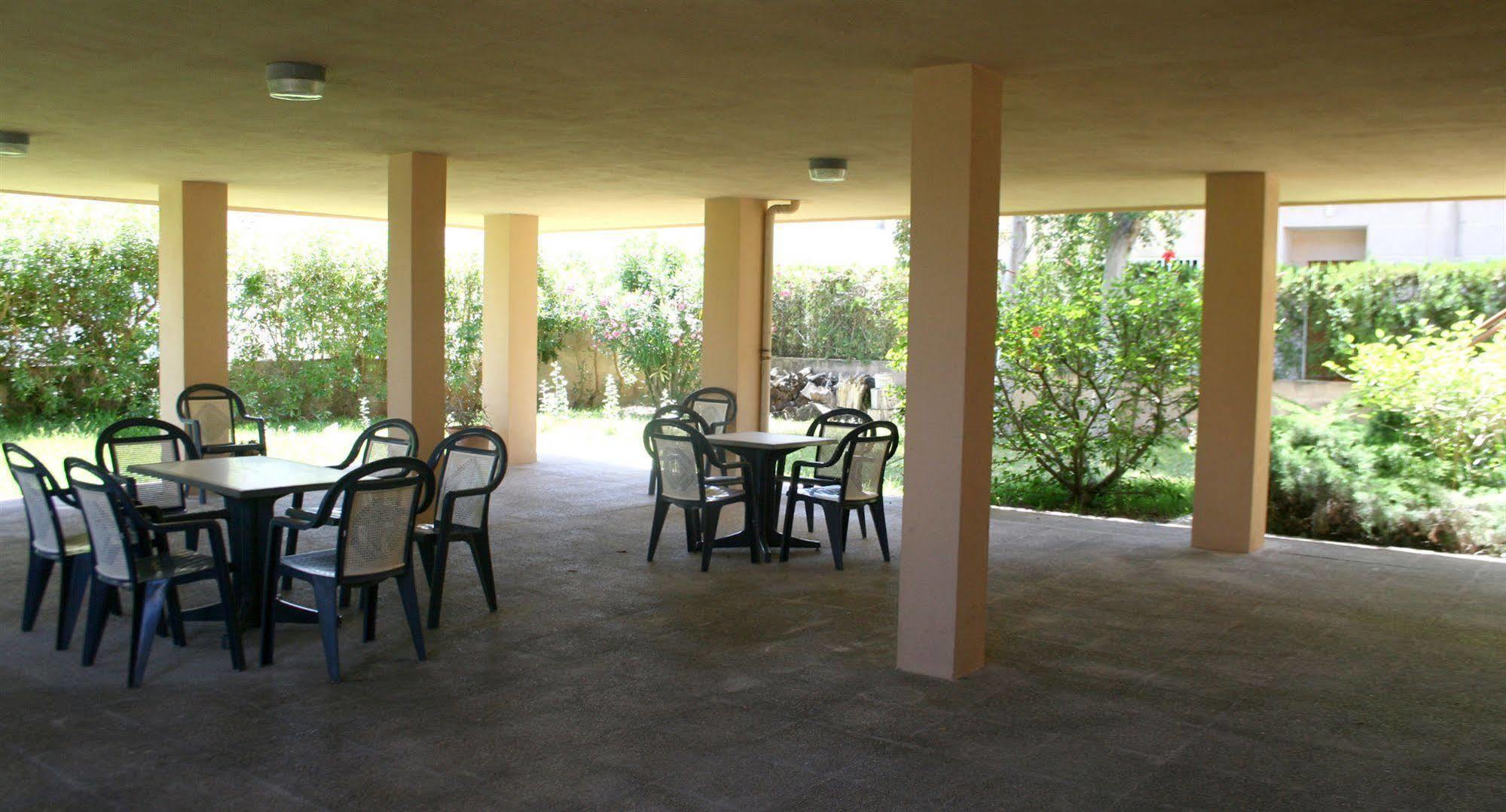 Cabot Villa Sa Sini 波连萨港 外观 照片